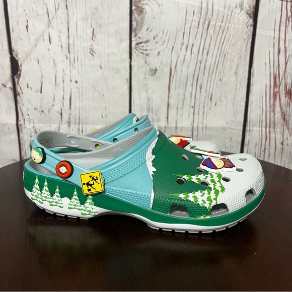 Crocs x South Park Classic Clog with 8 character jibbitz ins mens Size 10 NIB main image 8